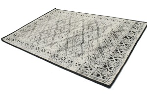 Ivory & Black Geometric 6X9 Modern Oriental Rug