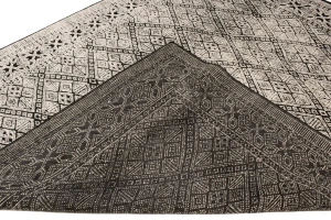 Charcoal & Cream Geometric 8X10 Oriental Modern Rug