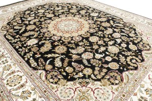 Black Floral 8X10 Indo-Nain Oriental Rug