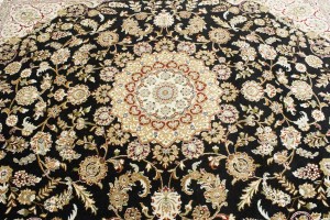 Black Floral 8X10 Indo-Nain Oriental Rug