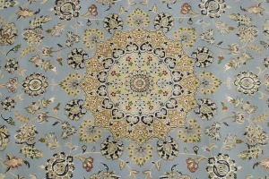 Light Blue Floral 9X12 Indo-Nain Oriental Rug