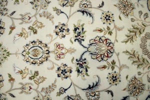 Cream Floral 9X12 Indo-Nain Oriental Rug