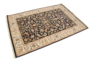 Dark Navy Floral 4X6 Indo-Nain Oriental Rug