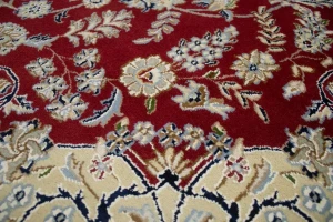 Red Floral 8X10 Indo-Nain Oriental Rug