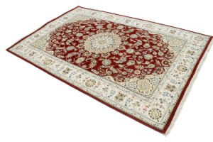 Red Floral 6X9 Indo-Nain Oriental Rug