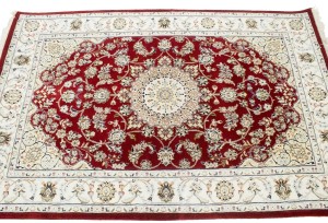 Red Floral 4X6 Indo-Nain Oriental Rug