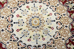 Red Floral 4X6 Indo-Nain Oriental Rug