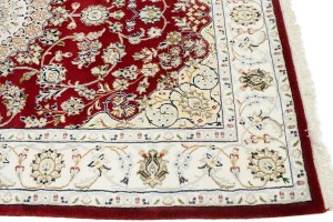 Red Floral 4X6 Indo-Nain Oriental Rug