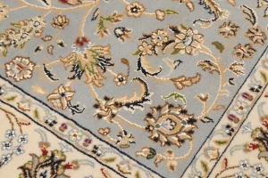 Light Blue Floral 4X6 Indo-Nain Oriental Rug