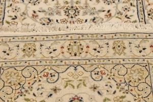 Cream Floral 3X11 Indo-Nain Oriental Runner Rug