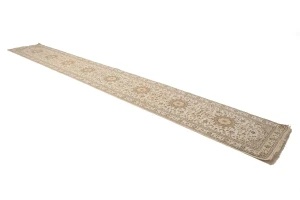 Cream Floral 3X18 Indo-Nain Oriental Runner Rug