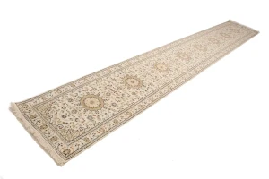 Cream Floral 3X18 Indo-Nain Oriental Runner Rug