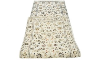 Cream Floral 3X8 Indo-Nain Oriental Runner Rug