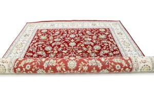 Red Floral 8X10 Indo-Nain Oriental Rug