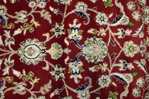 Red Floral 8X10 Indo-Nain Oriental Rug