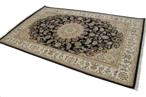 Dark Navy Floral 6X9 Indo-Nain Oriental Rug