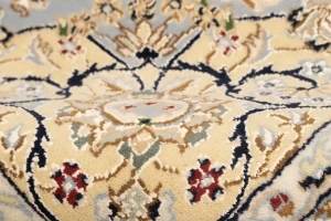 Light Blue Floral 6'3X9'7 Indo-Nain Oriental Rug