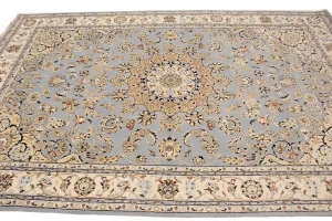 Light Blue Floral 6'3X9'7 Indo-Nain Oriental Rug
