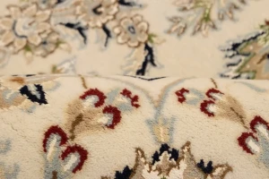 Cream Floral 6X9 Indo-Nain Oriental Rug