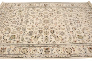 Cream Floral 6X9 Indo-Nain Oriental Rug