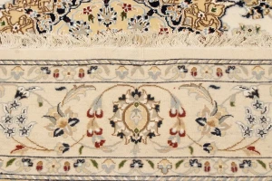 Cream Floral 6X9 Indo-Nain Oriental Rug