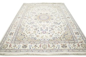 Cream Floral 9X12 Indo-Nain Oriental Rug