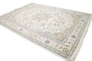 Cream Floral 9X12 Indo-Nain Oriental Rug