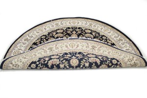 Dark Navy Floral 7X7 Indo-Nain Oriental Round Rug