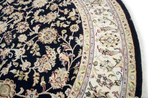 Dark Navy Floral 7X7 Indo-Nain Oriental Round Rug