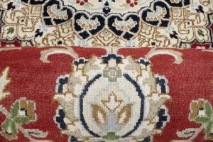 Red Floral 9X12 Indo-Nain Oriental Rug