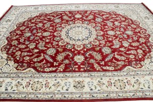 Red Floral 9X12 Indo-Nain Oriental Rug