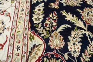 Dark Navy Floral 8X10 Indo-Nain Oriental Rug