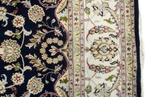 Dark Navy Floral 8X10 Indo-Nain Oriental Rug
