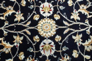 Dark Navy Floral 4X6 Indo-Nain Oriental Rug