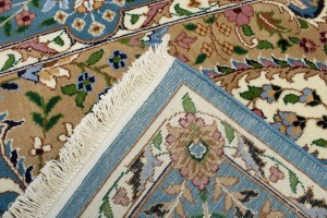 Cream Floral Kirman 7X9 Oriental Rug