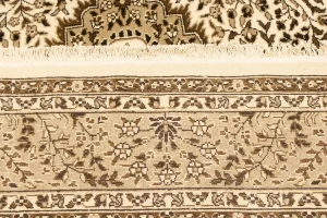 Cream Floral Kirman 6'5X9'7 Oriental Rug