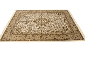 Cream Floral Kirman 6X8 Oriental Rug