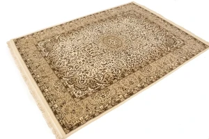Cream Floral Kirman 6X8 Oriental Rug
