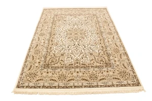Cream Floral Kirman 6X8 Oriental Rug