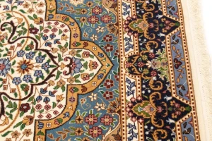 Cream Floral Kirman 6X8 Oriental Rug