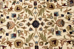 Cream Floral Kirman 5'7X7'6 Oriental Rug