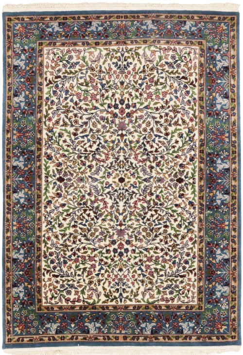 Cream Floral Kirman 4X6 Oriental Rug