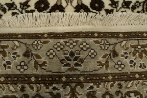 Cream Floral Kirman 3X4 Oriental Rug