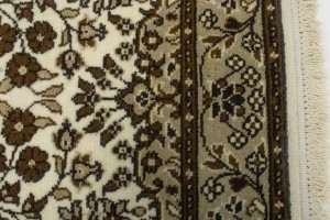 Cream Floral Kirman 3X4 Oriental Rug