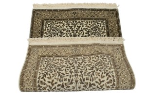 Cream Floral Kirman 3X4 Oriental Rug