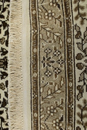 Cream Floral Kirman 3X4 Oriental Rug
