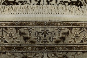 Cream Floral Kirman 3X4 Oriental Rug