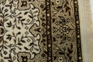 Cream Floral Kirman 3X4 Oriental Rug
