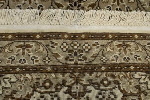 Cream Floral Kirman 2X3 Oriental Rug