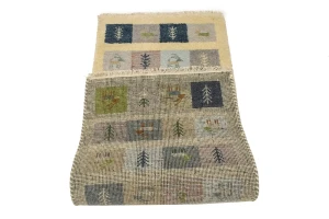 Cream Pictorial Tribal 2X5 Indo-Gabbeh Oriental Rug